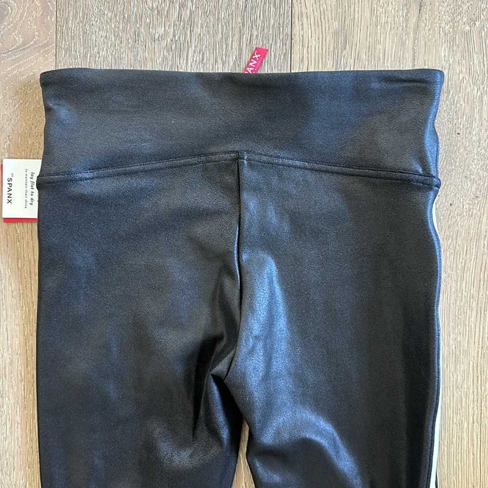 SPANX Faux Leather Side Stripe Leggings - Picture 10 of 12